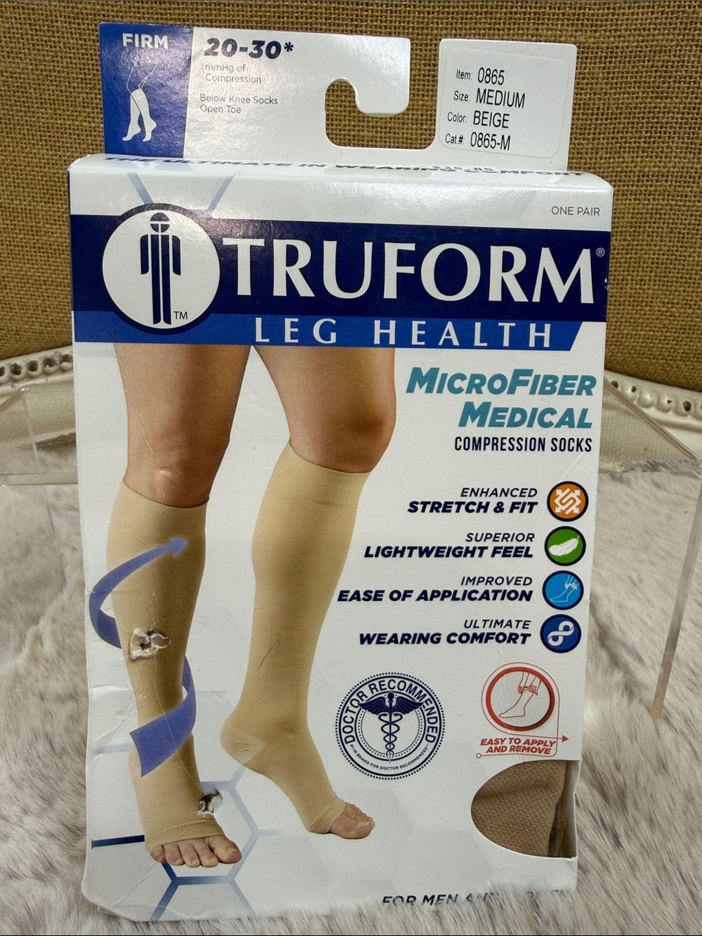 Truform | Unisex Medical Compression Knee-High Socks - Beige Size Medium, NWT